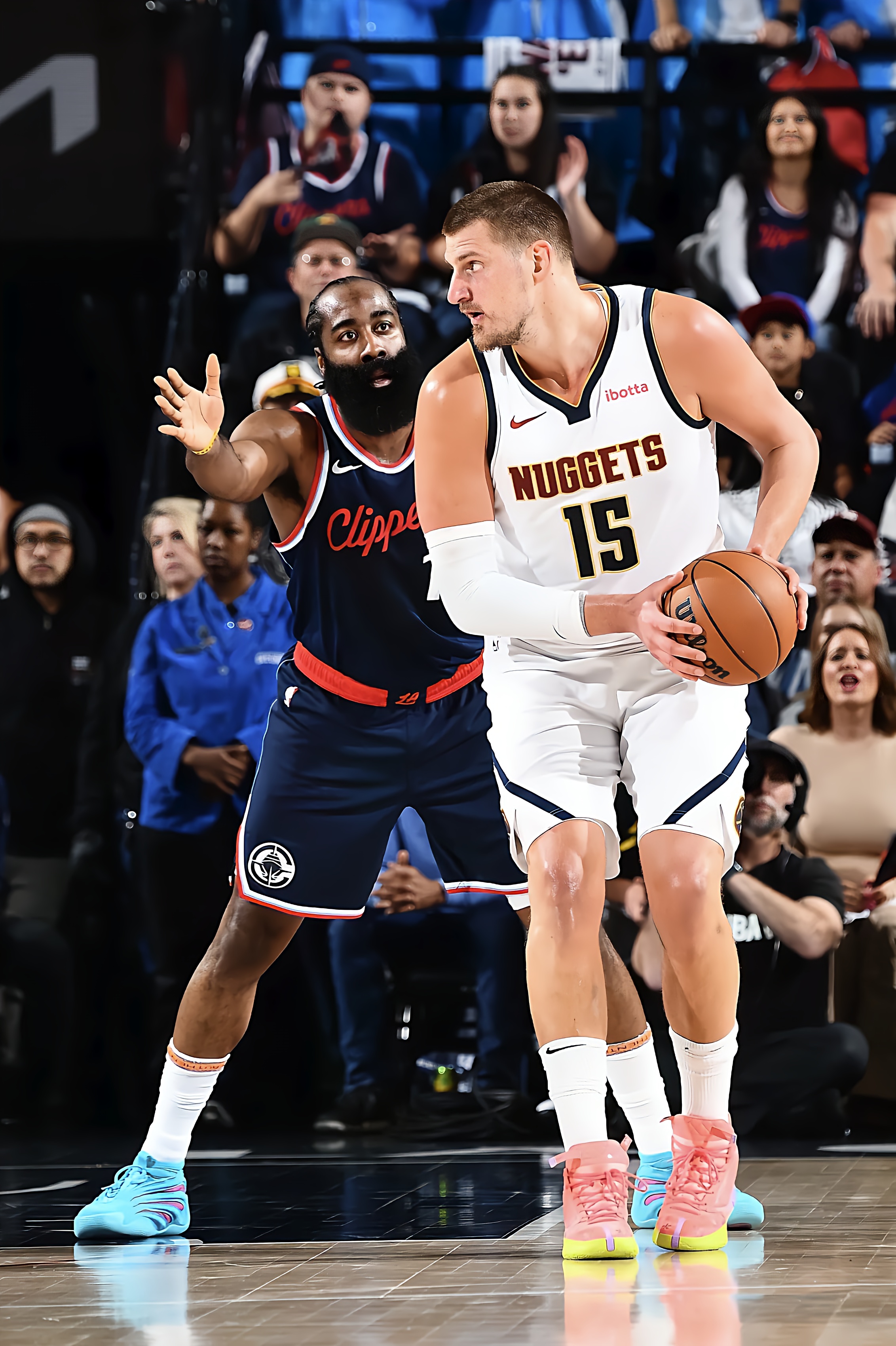 关于NBA总决赛赛程吃紧，新疆广汇今晚复出首秀，话题不断，数据趋势出现新变化的信息